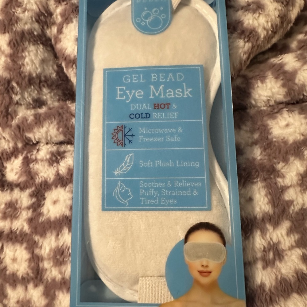 Abella Gel Bead Eye Mask with Plush Fabric